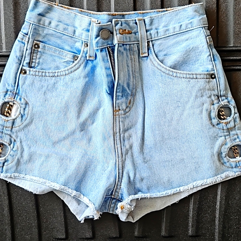 Carmar Jean shorts